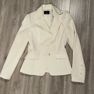 Femme Carrier white-cream blazer